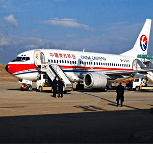呼和浩特机场邮寄航空快运业稳步发展的原因是什么？